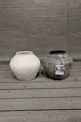 ซื้อ Round Reinforced Clay Planter Durable and Functional for Your Garden Needs online manufacture