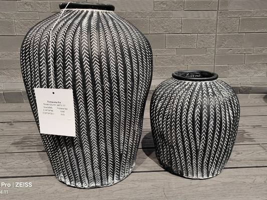 ซื้อ 5-6 Years Outdoor Life Time Fiber Clay Planter for Customed Modern Style Requirements online manufacture