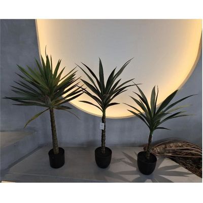 พืชปลอมที่ทนทาน UV 100-120CM สําหรับตกแต่งภายในและภายนอก